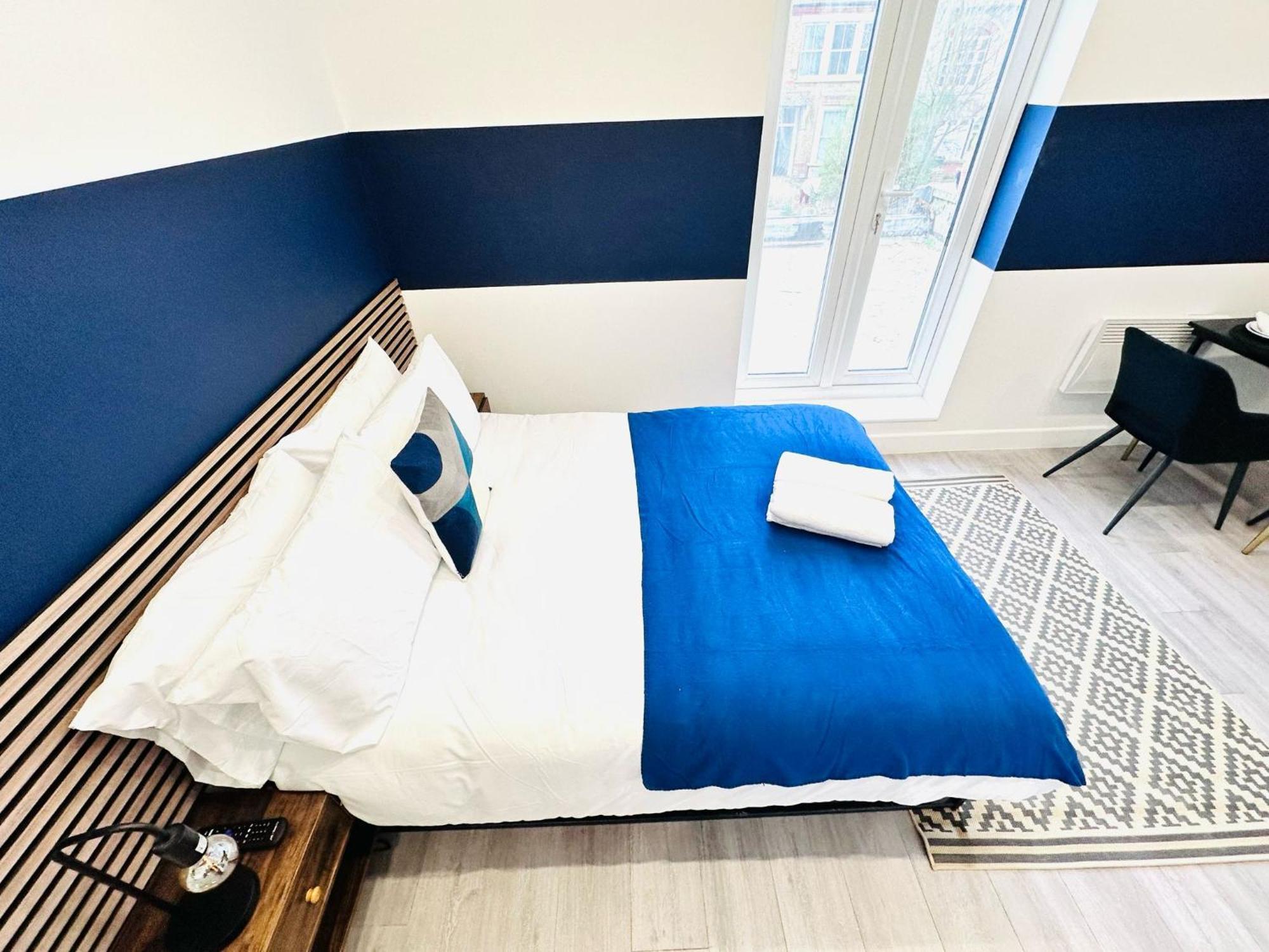 High Standard Central Studios Perfect For Tourists! London Bagian luar foto