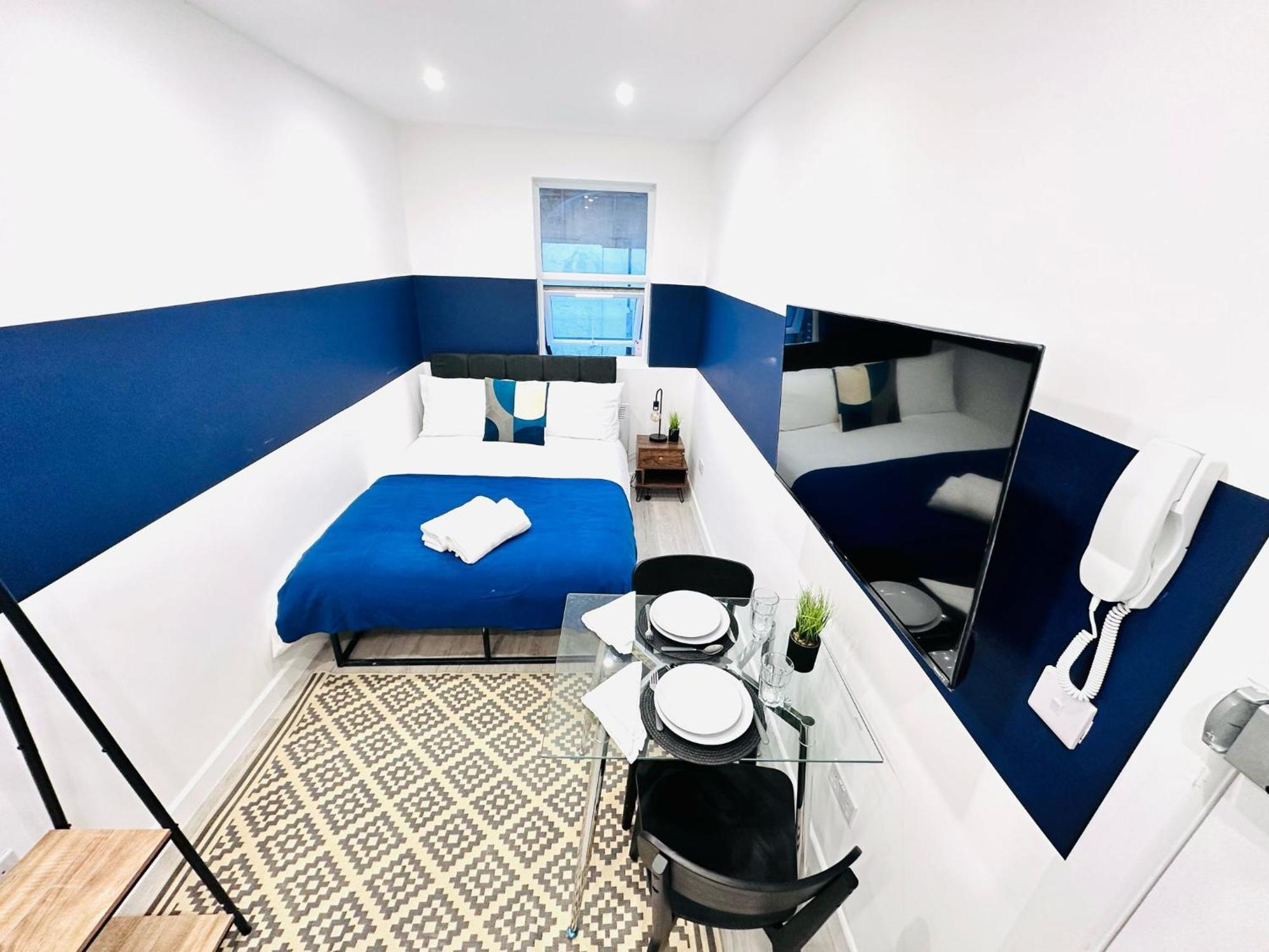 High Standard Central Studios Perfect For Tourists! London Bagian luar foto