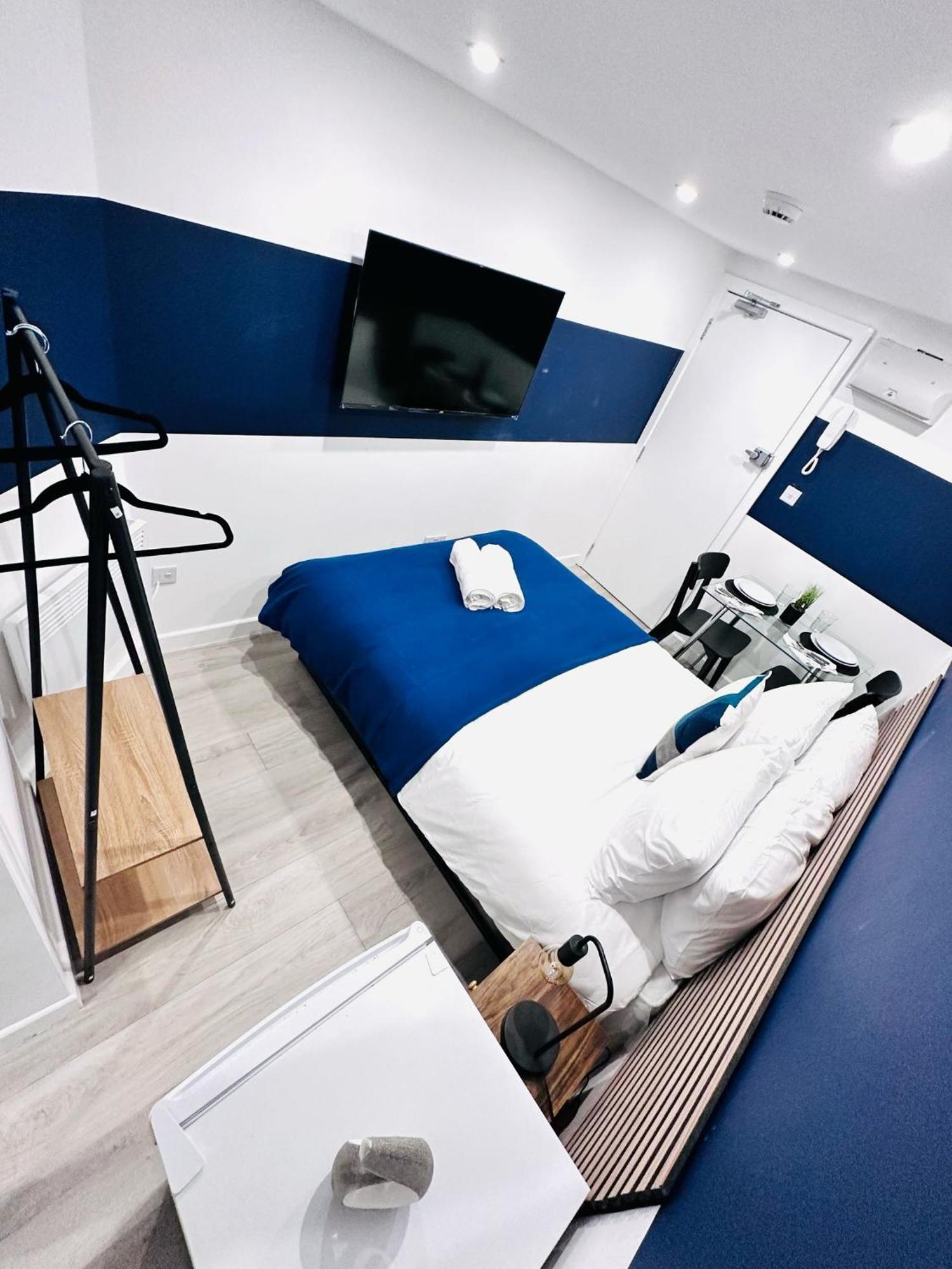 High Standard Central Studios Perfect For Tourists! London Bagian luar foto