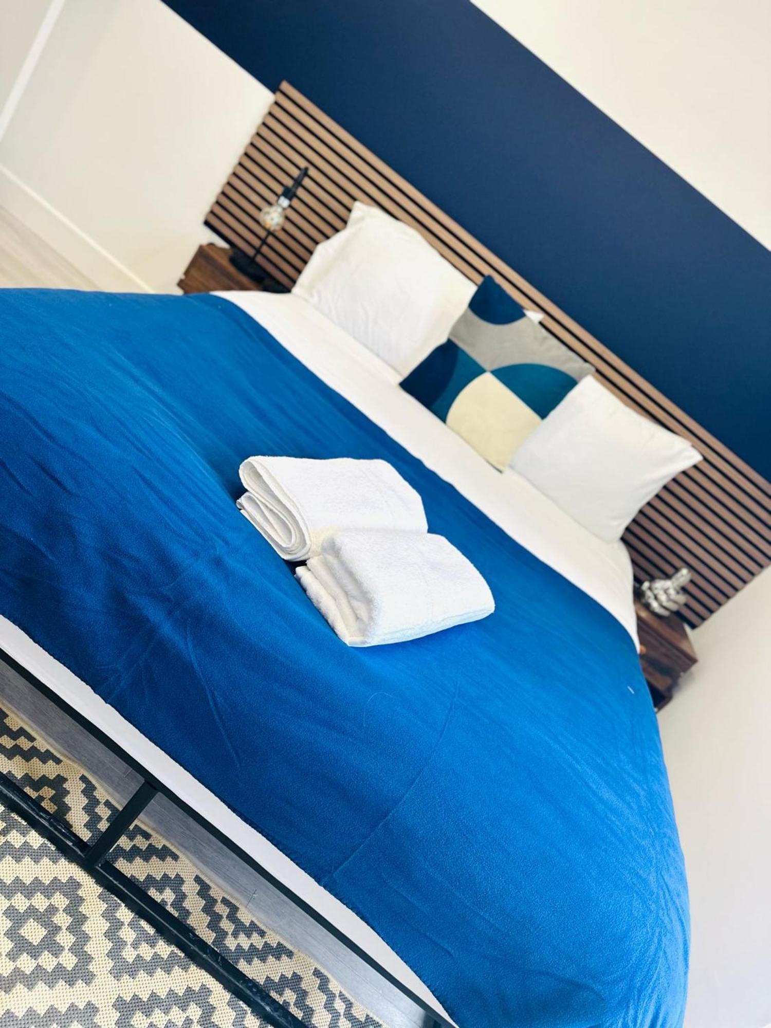 High Standard Central Studios Perfect For Tourists! London Bagian luar foto