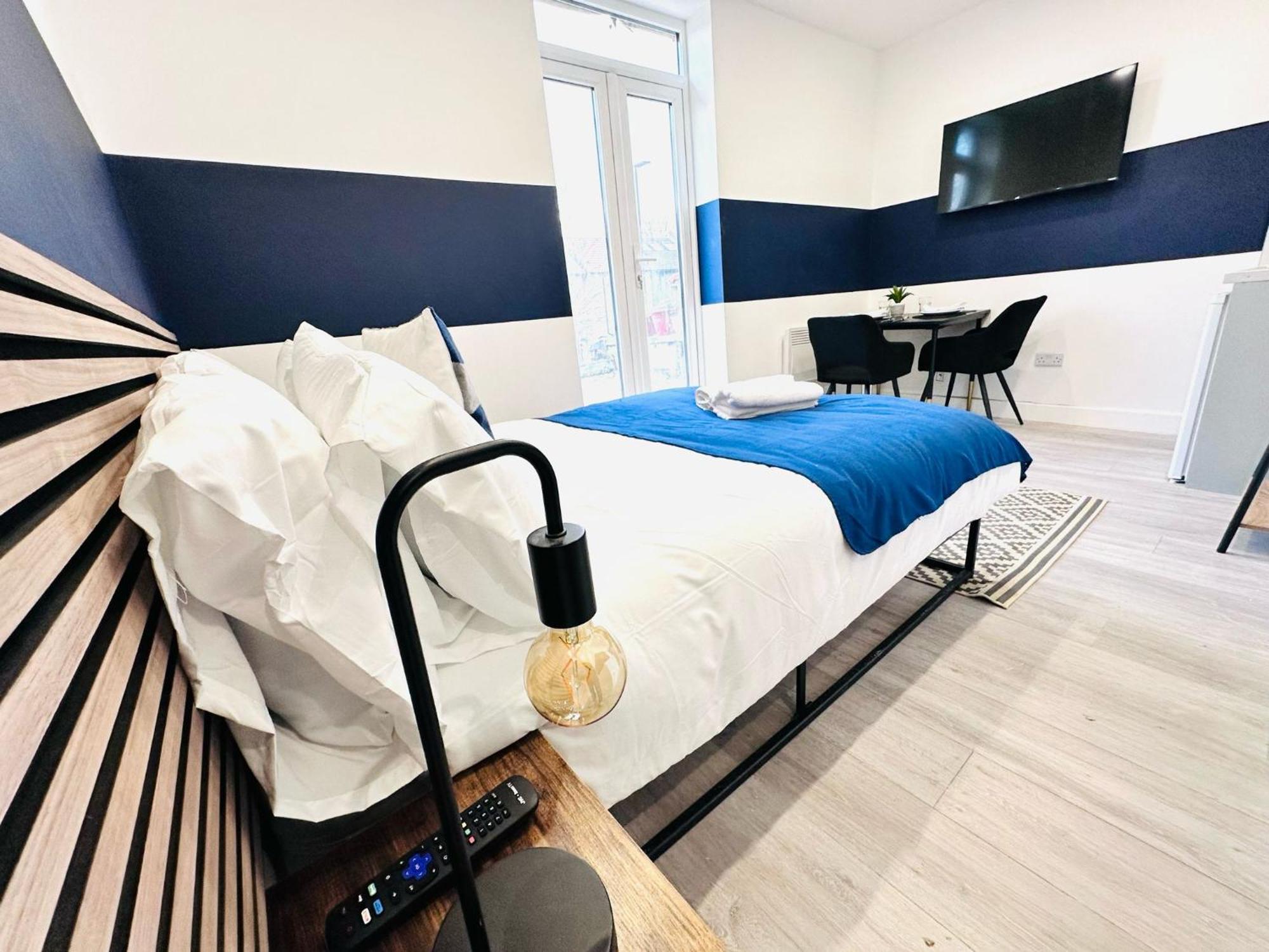 High Standard Central Studios Perfect For Tourists! London Bagian luar foto
