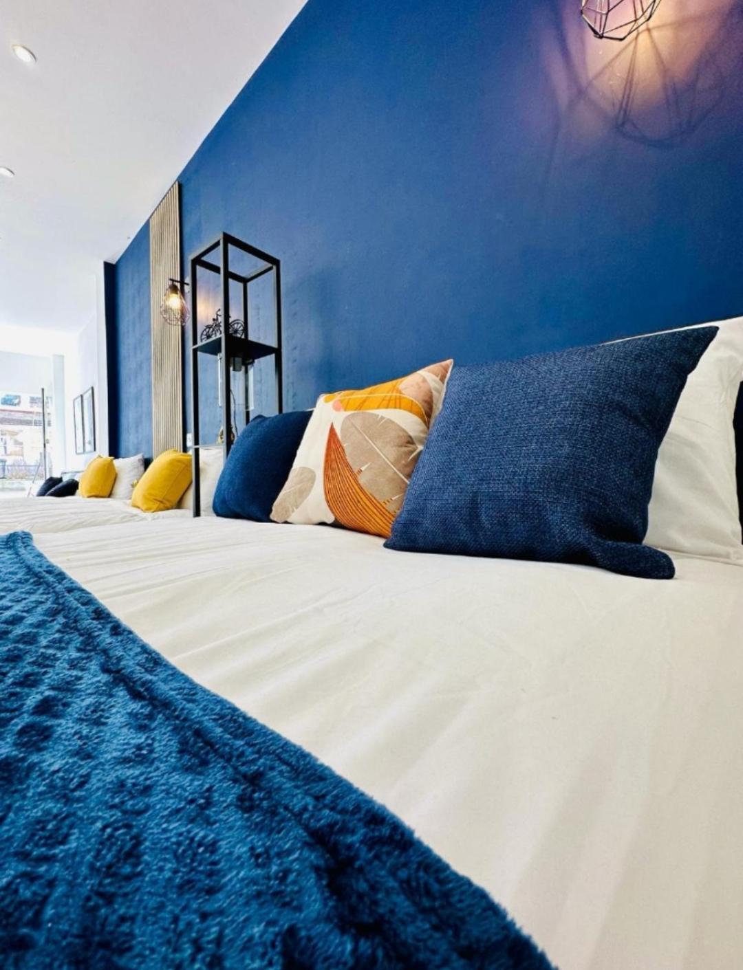 High Standard Central Studios Perfect For Tourists! London Bagian luar foto